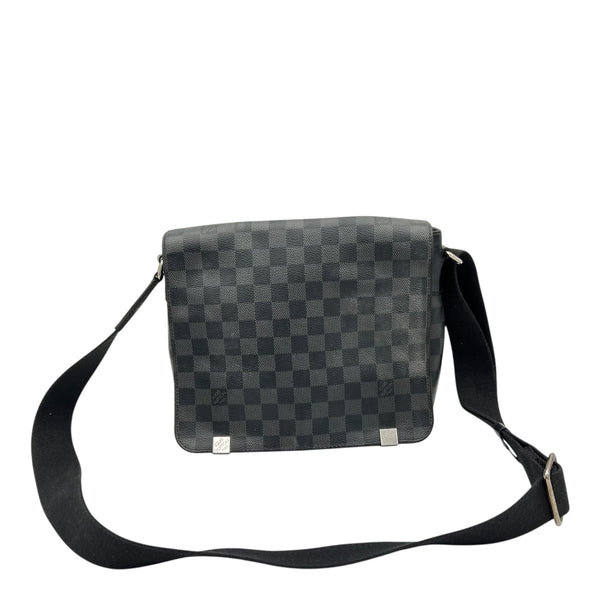 District Messenger PM Black in Coated Canvas, Silver hardware