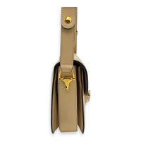 Horsebit 1955 Shoulder Bag Beige in Calfskin, Gold hardware