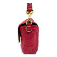 Baguette Shoulder Bag Pink in Calfskin, Gold hardware