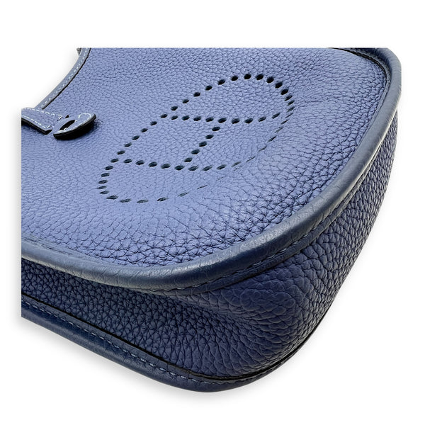 Evelyne Blue in Clemence, Silver hardware