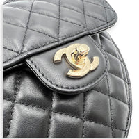 Heart Black Crossbody Bag in Lambskin, Gold hardware