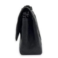 Classic Jumbo Black Shoulder Bag in Calfskin, Black hardware
