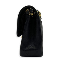 Classic Shoulder Bag Small Black in Caviar Leather, Gold hardware