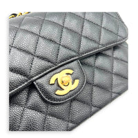 Classic Shoulder Bag Small Black in Caviar Leather, Gold hardware