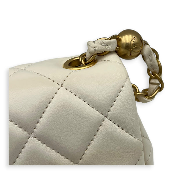 Rectangle Pearl Chain Shoulder Bag White in Lambskin, Gold hardware