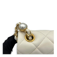 Rectangle Pearl Chain Shoulder Bag White in Lambskin, Gold hardware