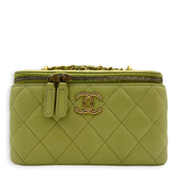 CC Vanity Bag Green in Lambskin, Gold hardware