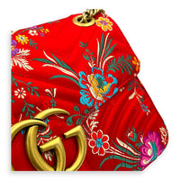 GG Marmont Shoulder Bag Red in Satin, Gold hardware