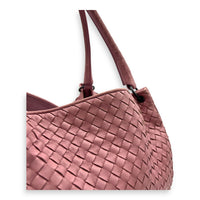 Intrecciato Shoulder Bag Pink in Lambskin, Ruthenium hardware
