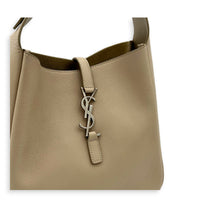 Le 5 A 7 Small Beige Shoulder Bag in Calfskin, Silver hardware