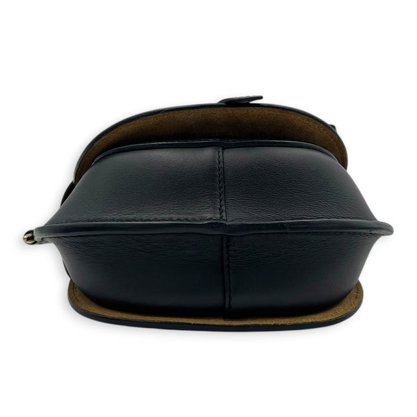 Gate Shoulder Bag Black in Calfskin, Gold hardware