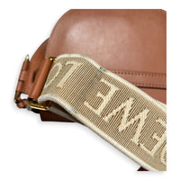 Gate Shoulder Bag Brown in Calfskin, Gold hardware