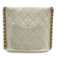 Chain Flap CC Shoulder Bag White in Calfskin, Gold hardware