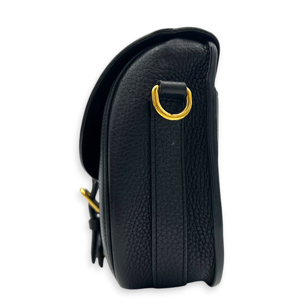 Bobby Shoulder Bag Black in Calfskin, Gold hardware