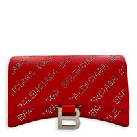 Hourglass Wallet On Chain Red in Calfskin, Silver hardware