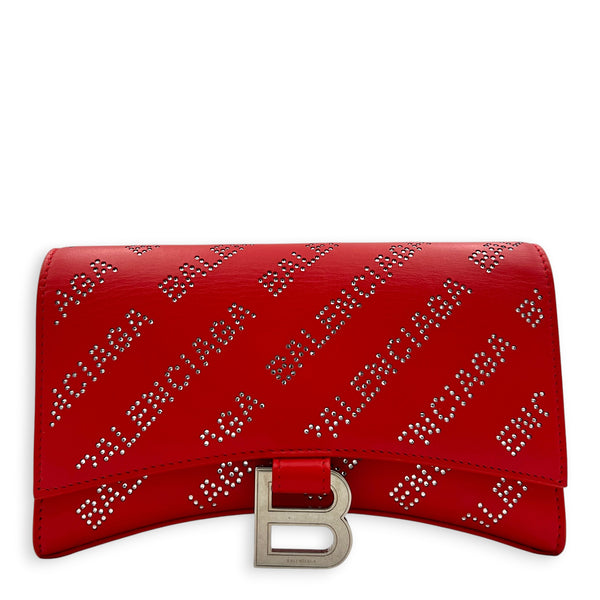 Hourglass Wallet On Chain Red in Calfskin, Silver hardware