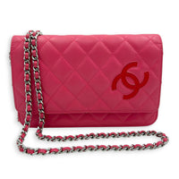 CC Wallet On Chain Pink in Lambskin, Silver hardware