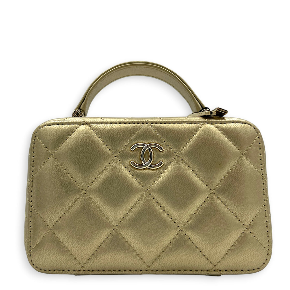 CC Vanity Top Handle Gold in Lambskin, Gold hardware