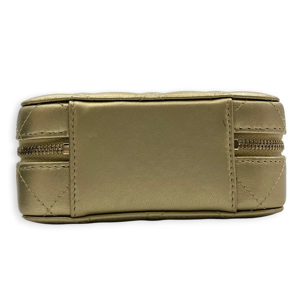 CC Vanity Top Handle Gold in Lambskin, Gold hardware