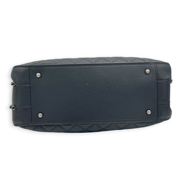 Frame In Chain Shopping Tote Bag Black in Calfskin, Silver hardware