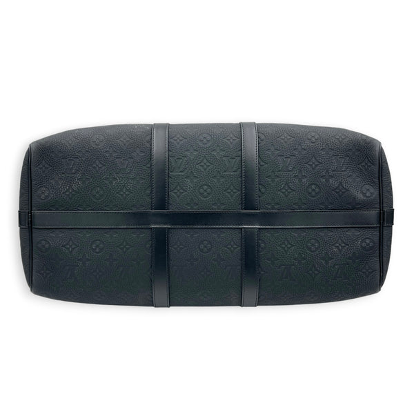 Keepall Bandouliere 50 Black Top Handle Bag in Taurillon Leather, Black hardware