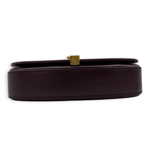 Voltaire Shoulder Bag Red in Calfskin, Gold hardware