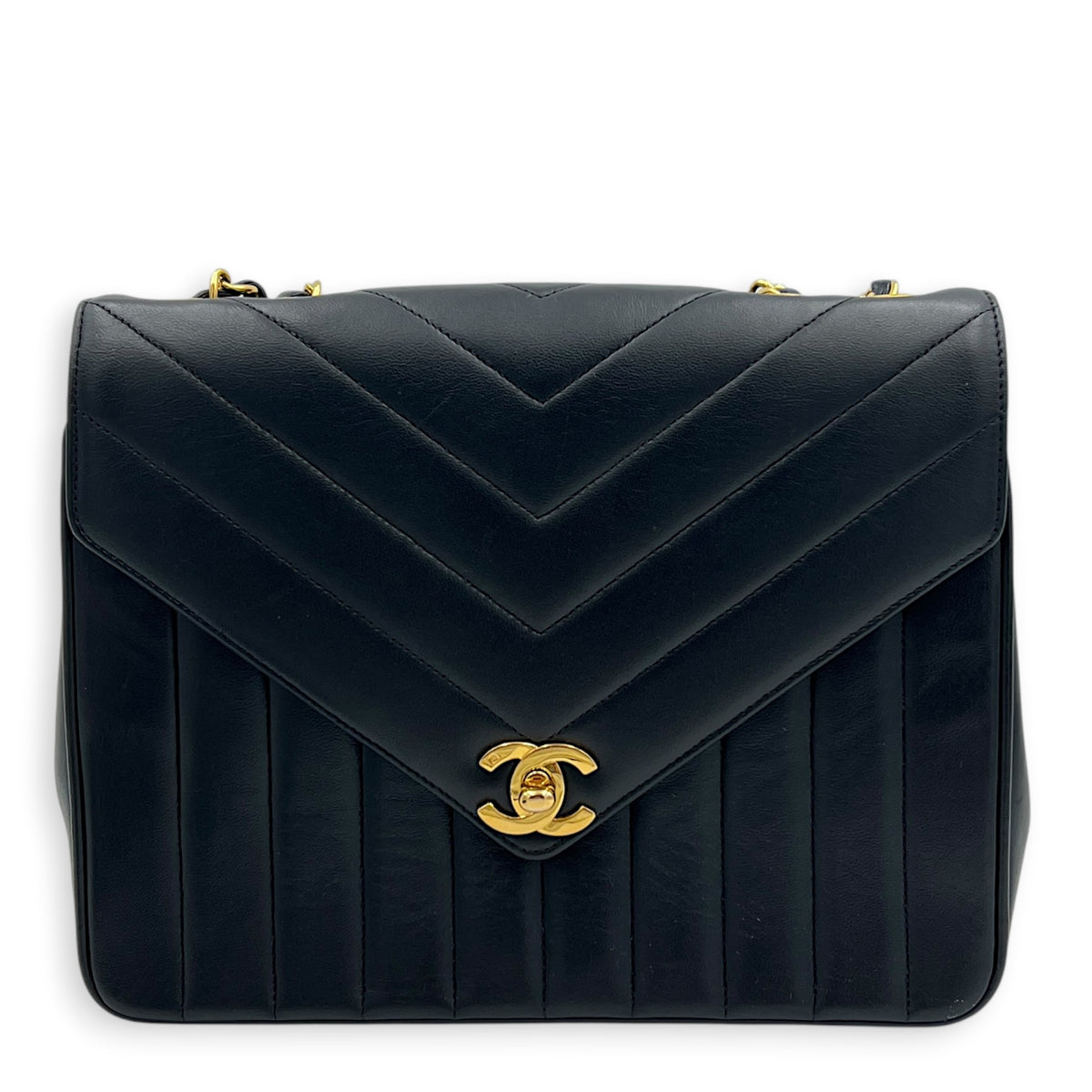 CC Vintage Chevron Envelope Flap Shoulder Bag Black in Lambskin, Gold hardware