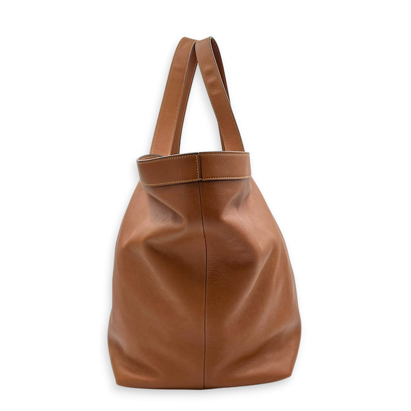 Y Brown Tote Bag in Calfskin, Gold hardware