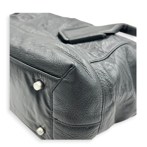 Arco Shoulder Bag Large Black in Calfskin, Silver hardware
