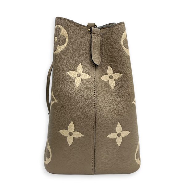 NeoNoe Bucket Bag Beige in Empreinte Leather, Gold hardware