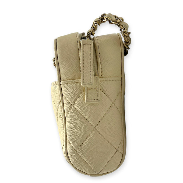 CC Camera Shoulder Bag Beige in Caviar Leather, Gold hardware