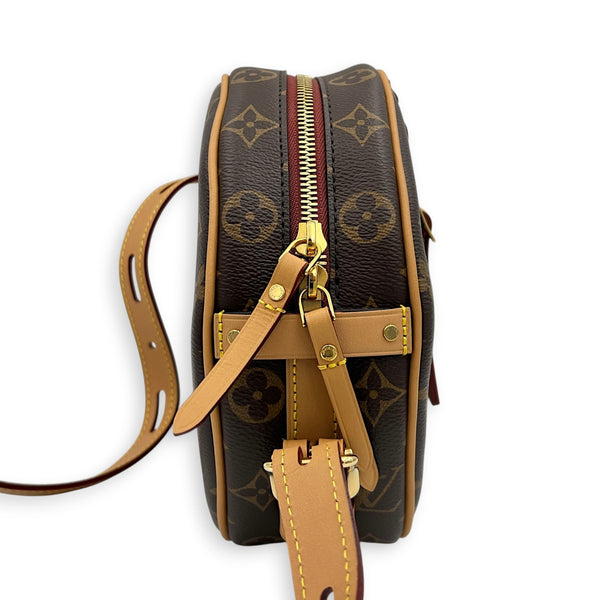 Boite a Chapeau MM Brown Shoulder Bag in Monogram Coated Canvas, Gold hardware