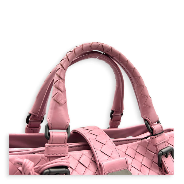 Intrecciato Top Handle Bag Pink in Calfskin, Gunmetal hardware