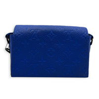 Steamer Wearable Wallet Shoulder Bag Blue in Taurillon Leather, Black hardware