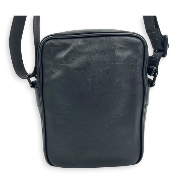 Danube Shoulder Bag Black in Calfskin, Black hardware