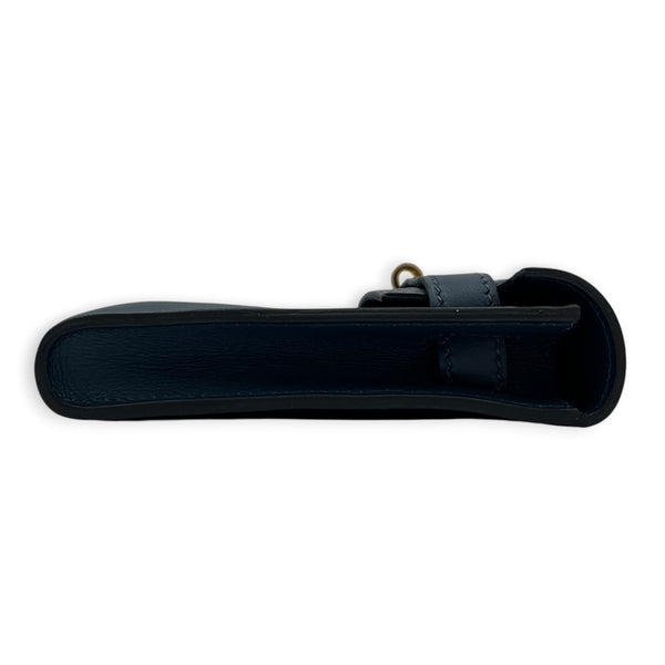 Kelly Cut Bleu de Prusse Clutch in Swift, Gold hardware