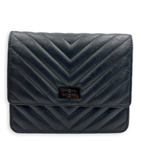 2.55 Wallet On Chain Black in Calfskin, Black hardware