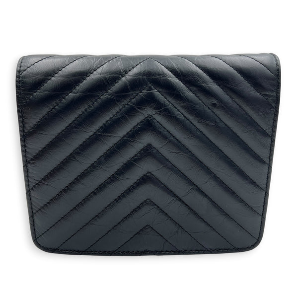 2.55 Wallet On Chain Black in Calfskin, Black hardware