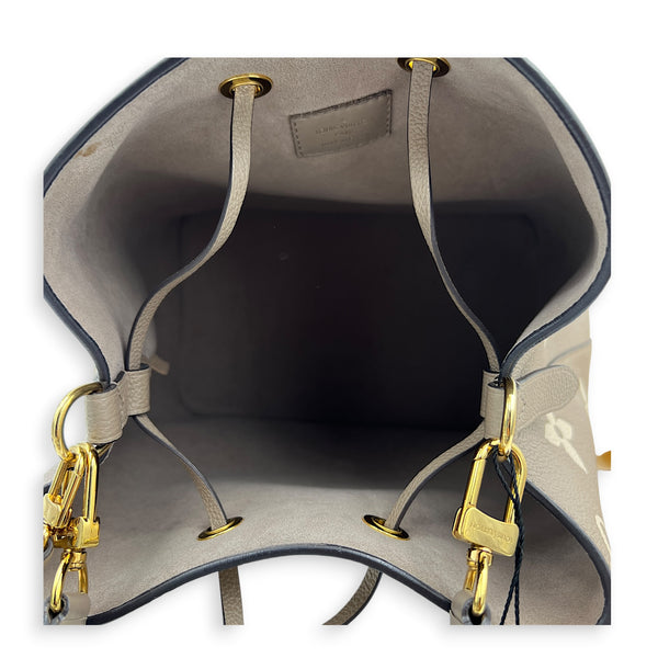 NeoNoe Bucket Bag Beige in Empreinte Leather, Gold hardware