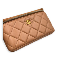 Pearl Crush Vanity Bag Brown in Lambskin, Gold hardware