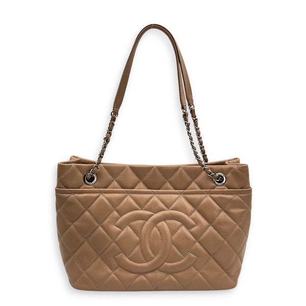 Timeless CC Shoulder Bag Black in Caviar Leather, Silver hardware