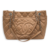 Timeless CC Shoulder Bag Black in Caviar Leather, Silver hardware