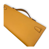 Kelly Cut Sesame Clutch in Swift, Gold hardware