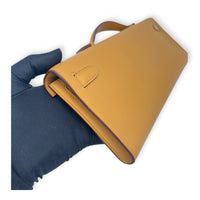 Kelly Cut Sesame Clutch in Swift, Gold hardware