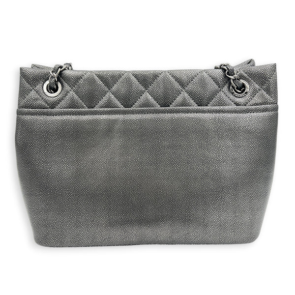 Timeless CC Tote Bag Silver in Caviar Leather, Silver hardware