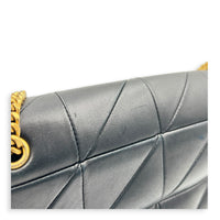 Jamie Shoulder Bag Medium Black in Lambskin, Gold hardware