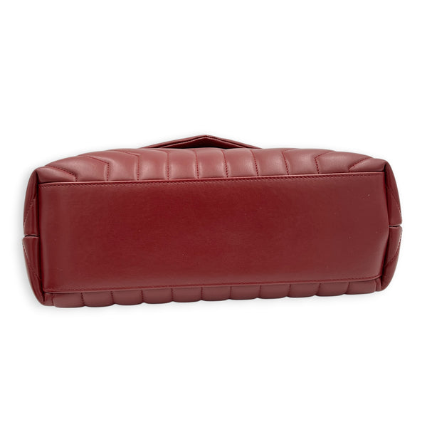 Loulou Shoulder Bag Medium Rouge Eros in Lambskin, Silver hardware