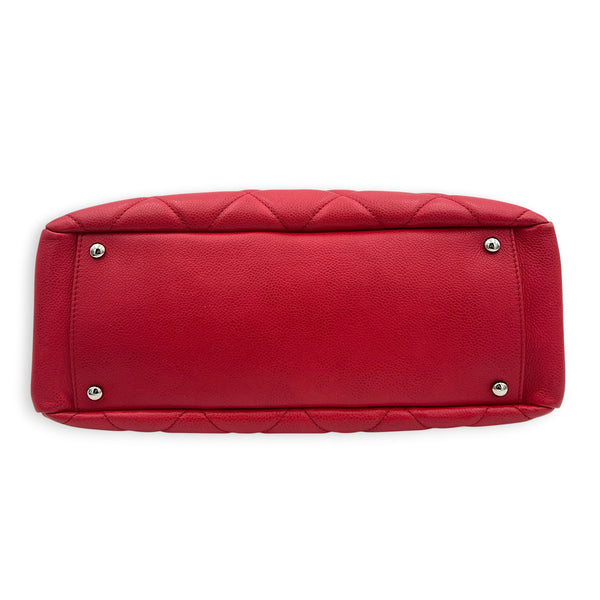 CC Tote Bag Red in Caviar Leather, Silver hardware