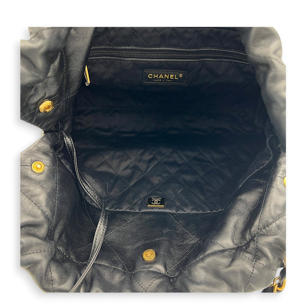 22 Tote Small Black Shoulder Bag in Calfskin, Gold hardware