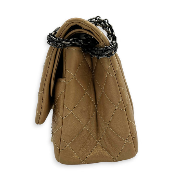 2.55 Small Beige Shoulder Bag in Calfskin, Ruthenium hardware